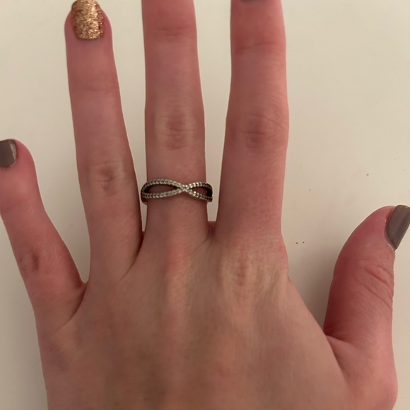 Silver Pandora Ring - Picture 3 of 4